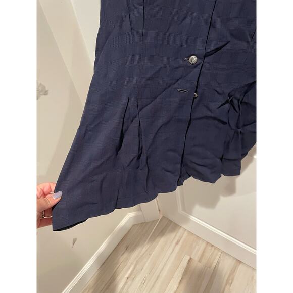 Linda Dresner Navy button down pleated shirt S/M - Picture 5 of 6